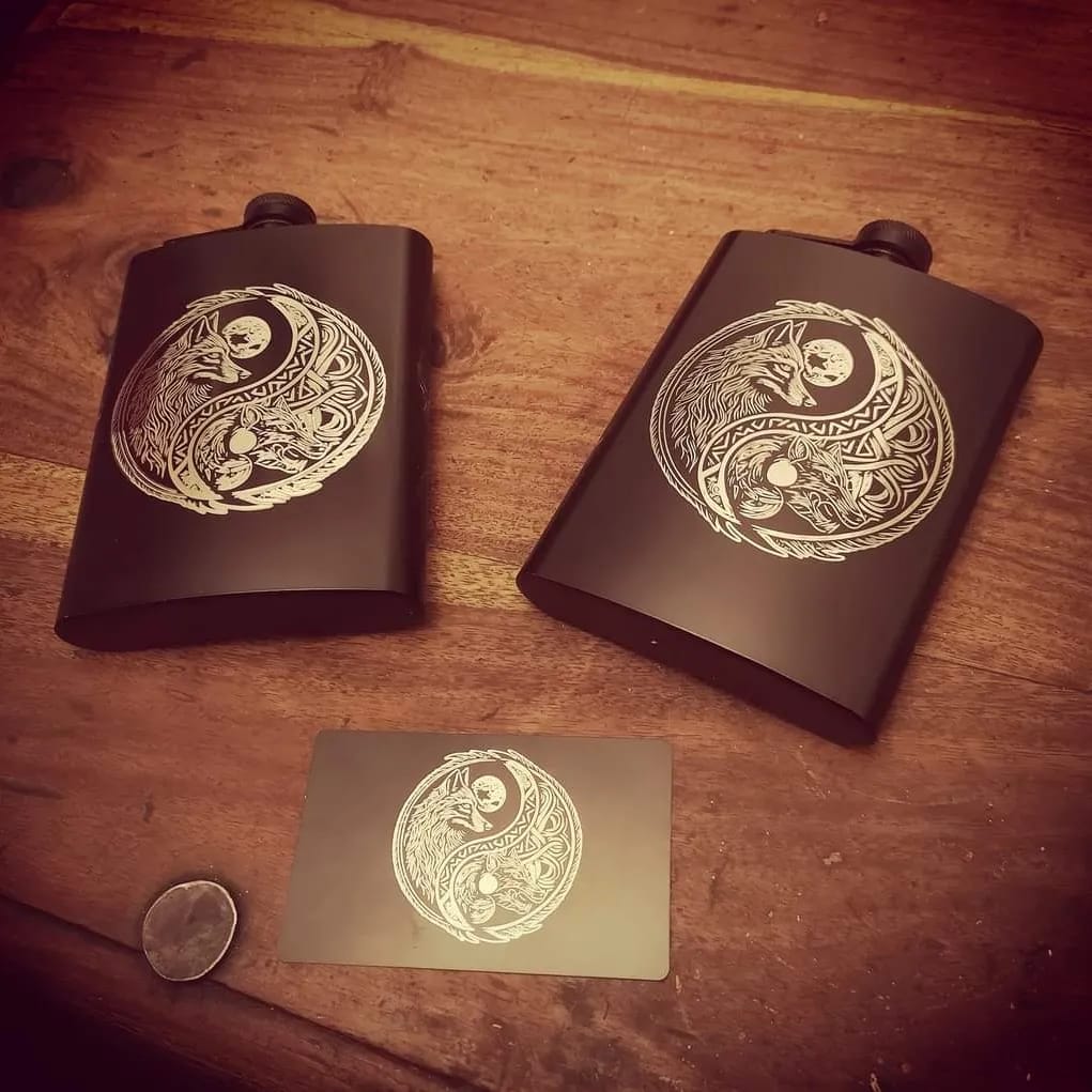 YIN AND YANG FLASK